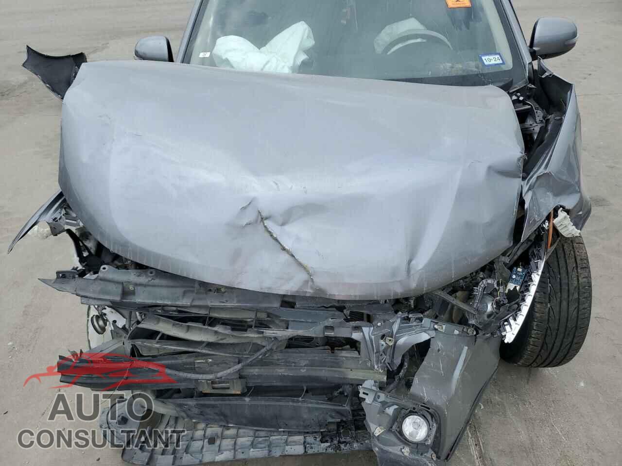 MITSUBISHI OUTLANDER 2020 - JA4AD3A38LZ007761