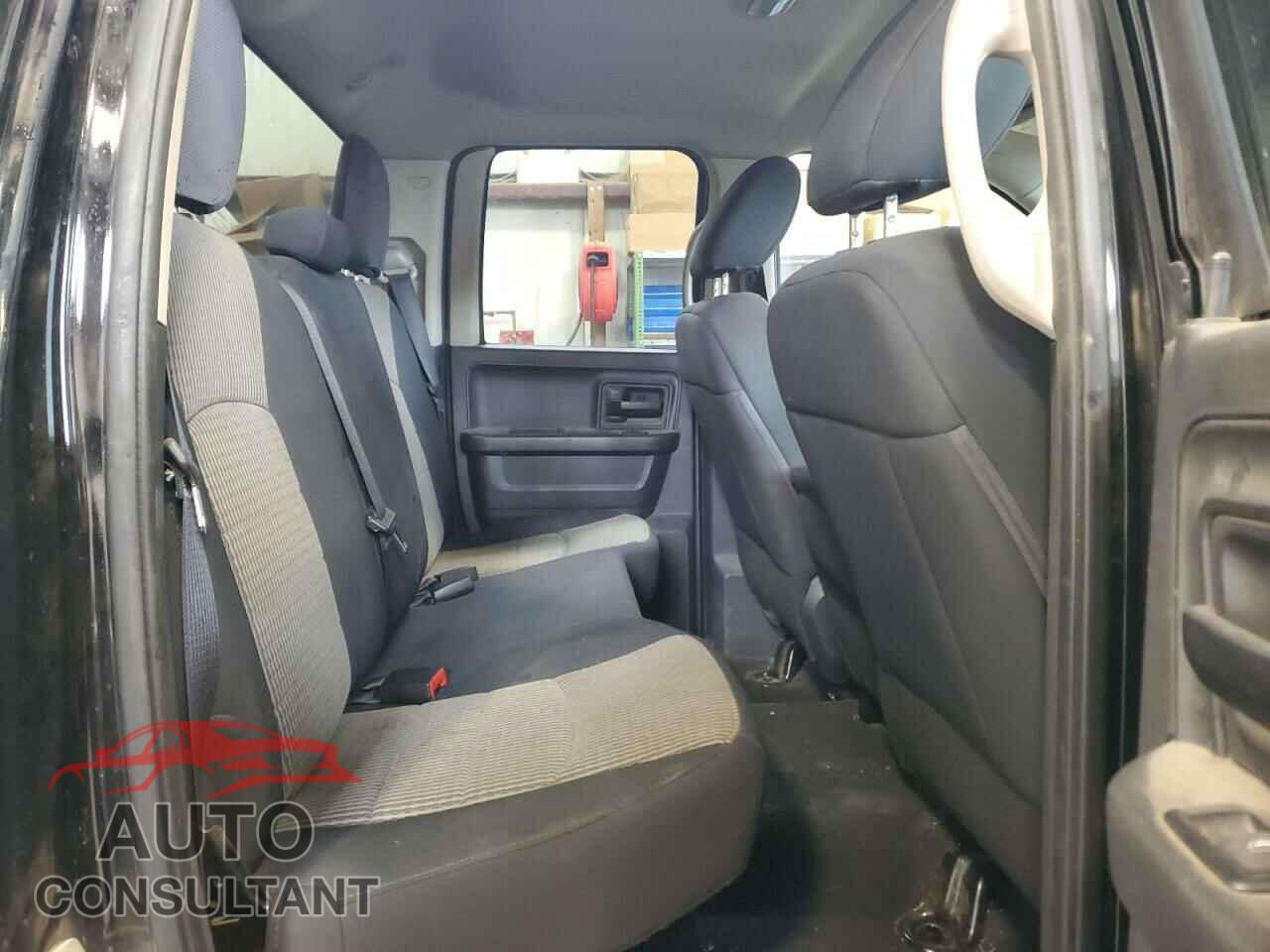 DODGE RAM 1500 2012 - 1C6RD7FT4CS260200