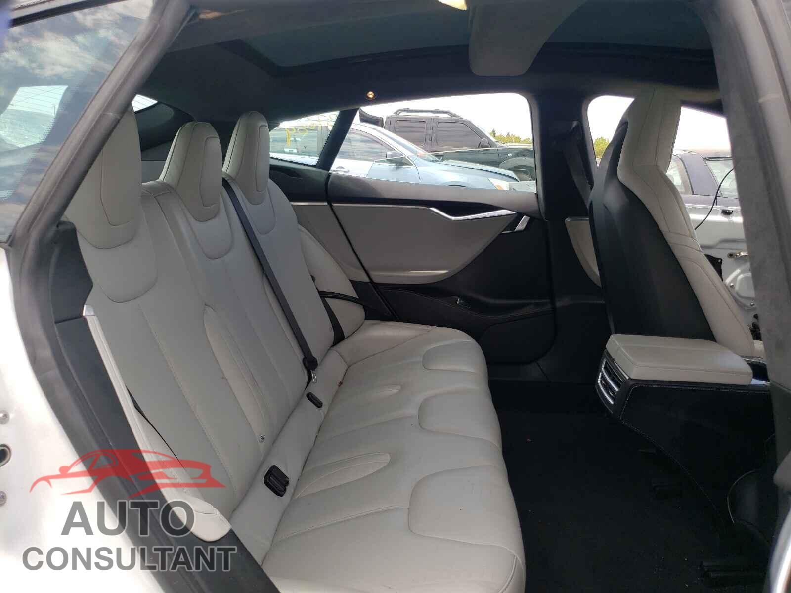 TESLA MODEL S 2016 - 5YJSA1E14GF150198