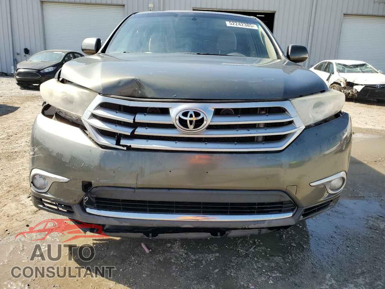 TOYOTA HIGHLANDER 2012 - 5TDBK3EH1CS142880