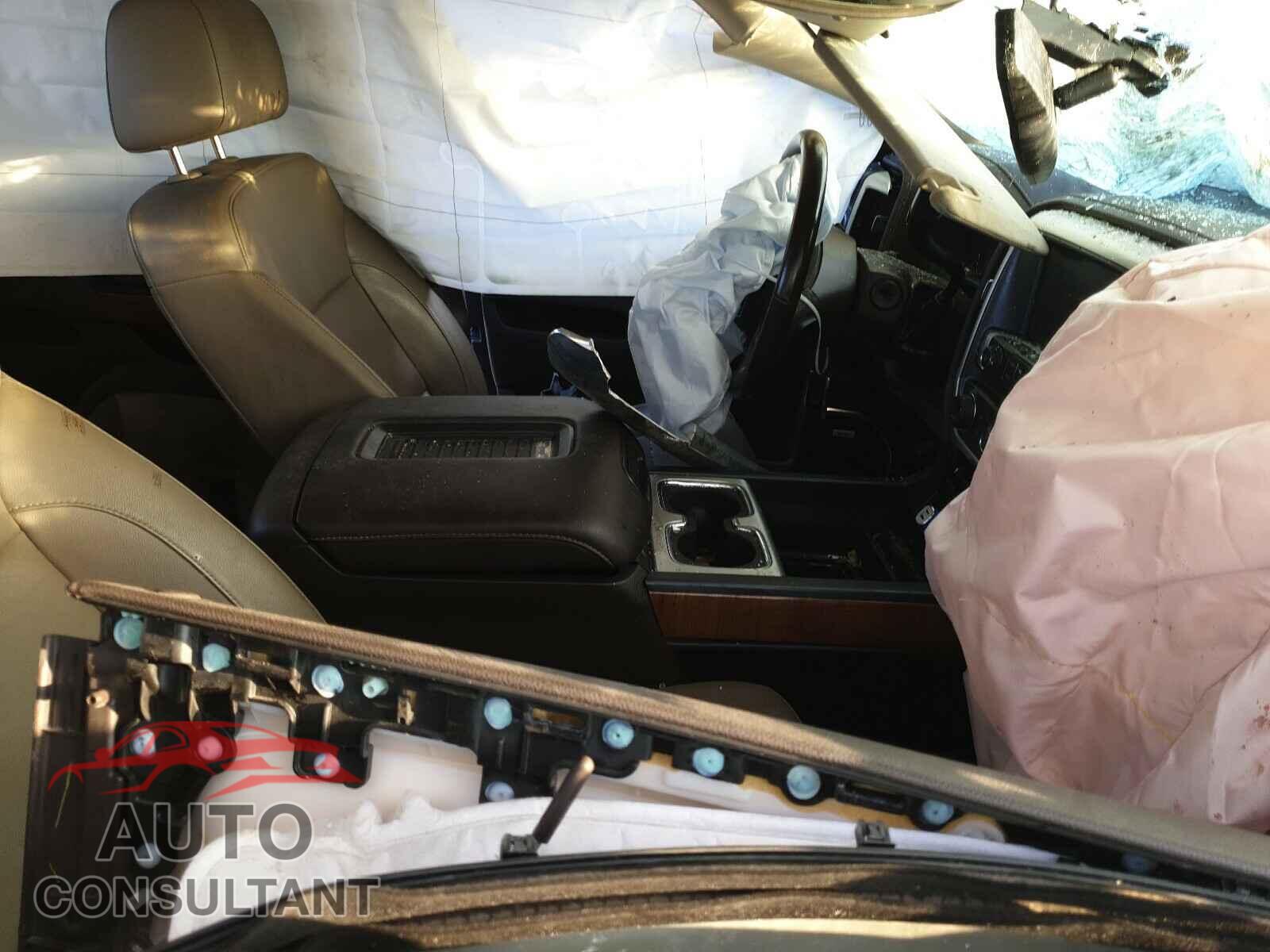 CHEVROLET SILVERADO 2017 - 3GTU2NEC5HG357225