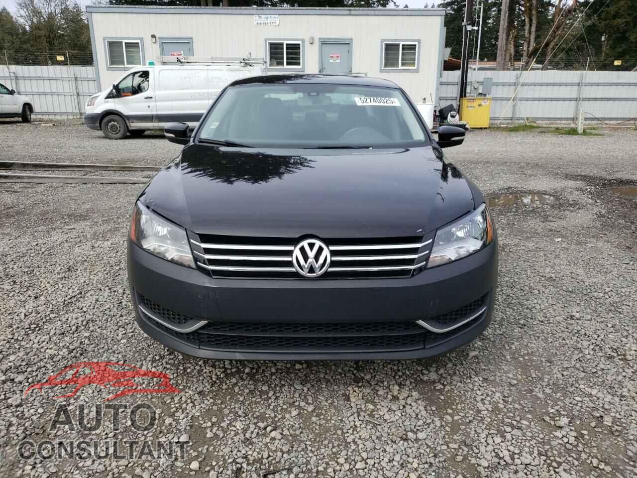 VOLKSWAGEN PASSAT 2014 - 1VWAH7A32EC021160