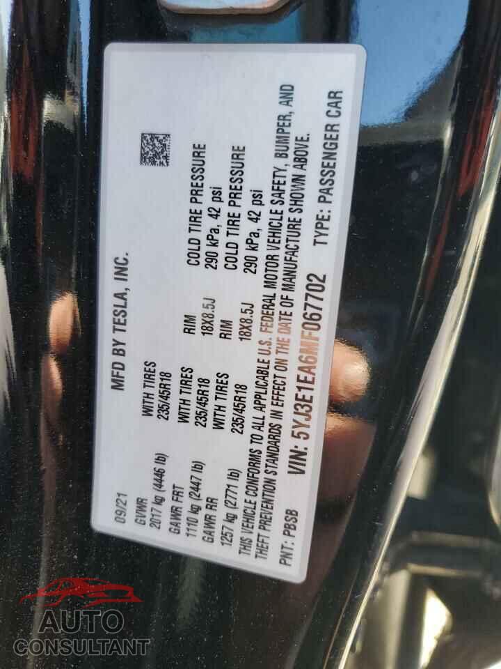 TESLA MODEL 3 2021 - 5YJ3E1EA6MF067702