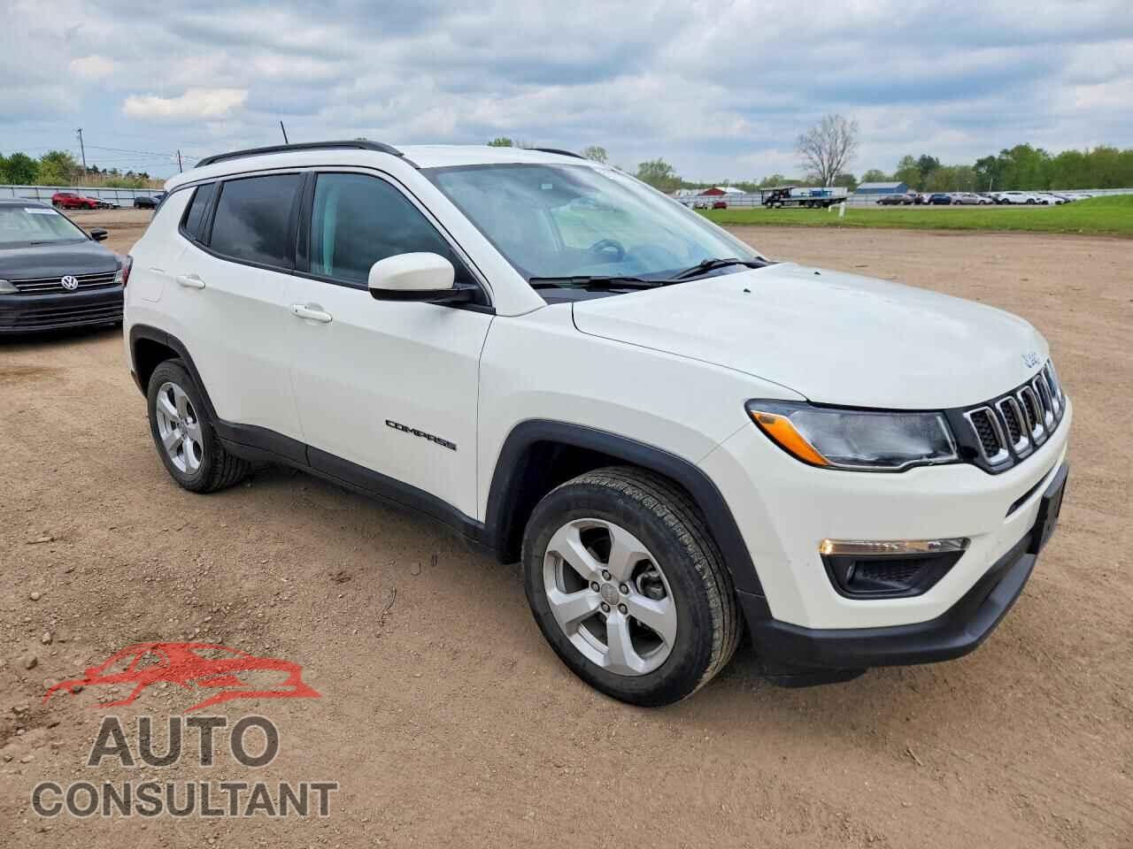 JEEP COMPASS 2018 - 3C4NJDBB3JT418582