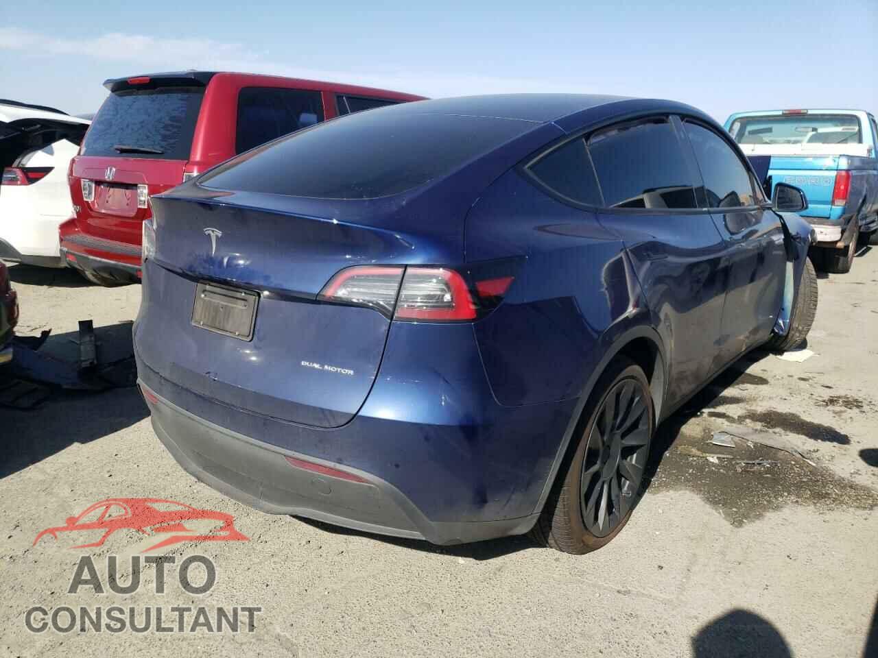 TESLA MODEL Y 2023 - 7SAYGDEE1PF745977