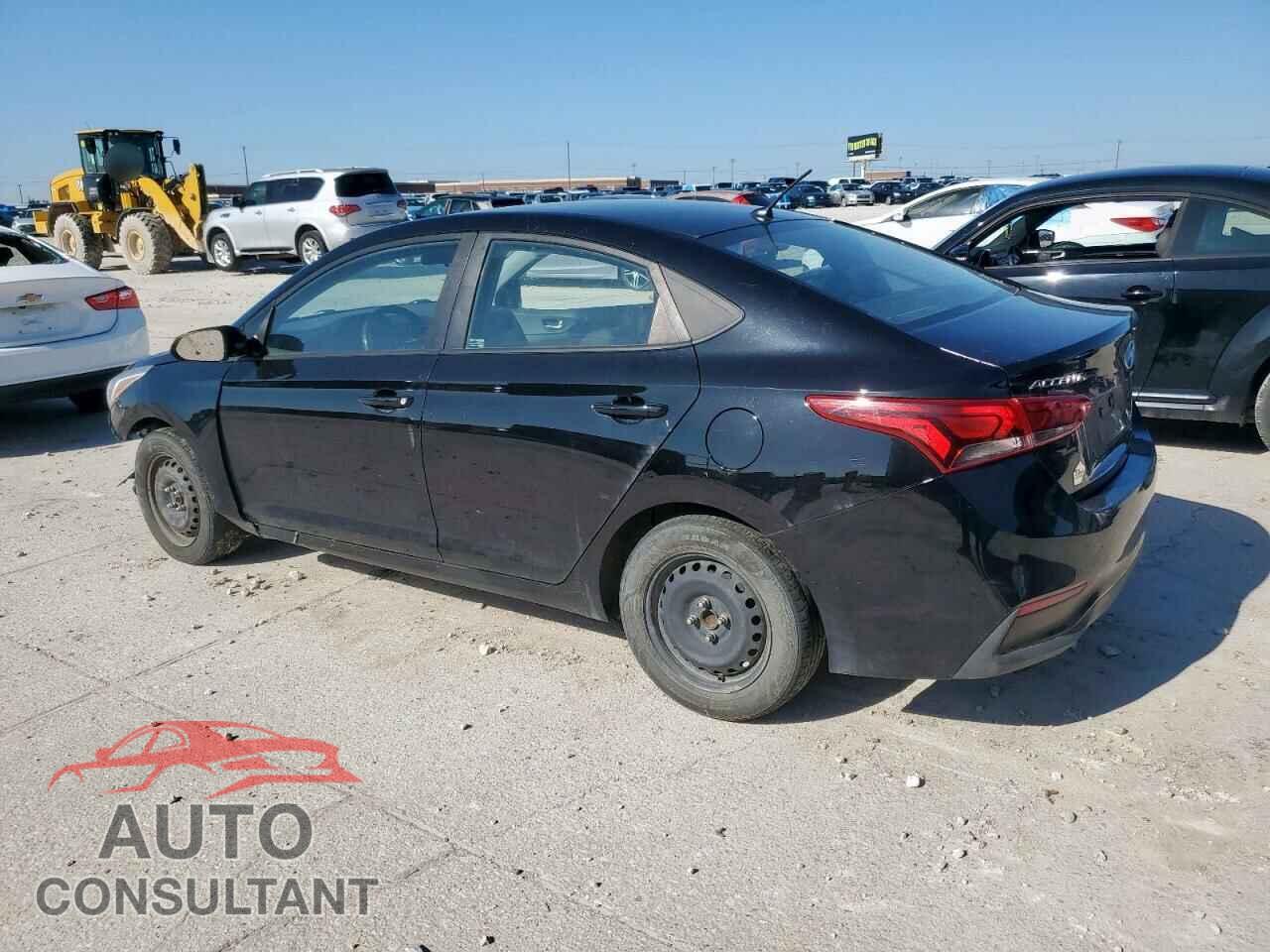 HYUNDAI ACCENT 2018 - 3KPC24A30JE010852