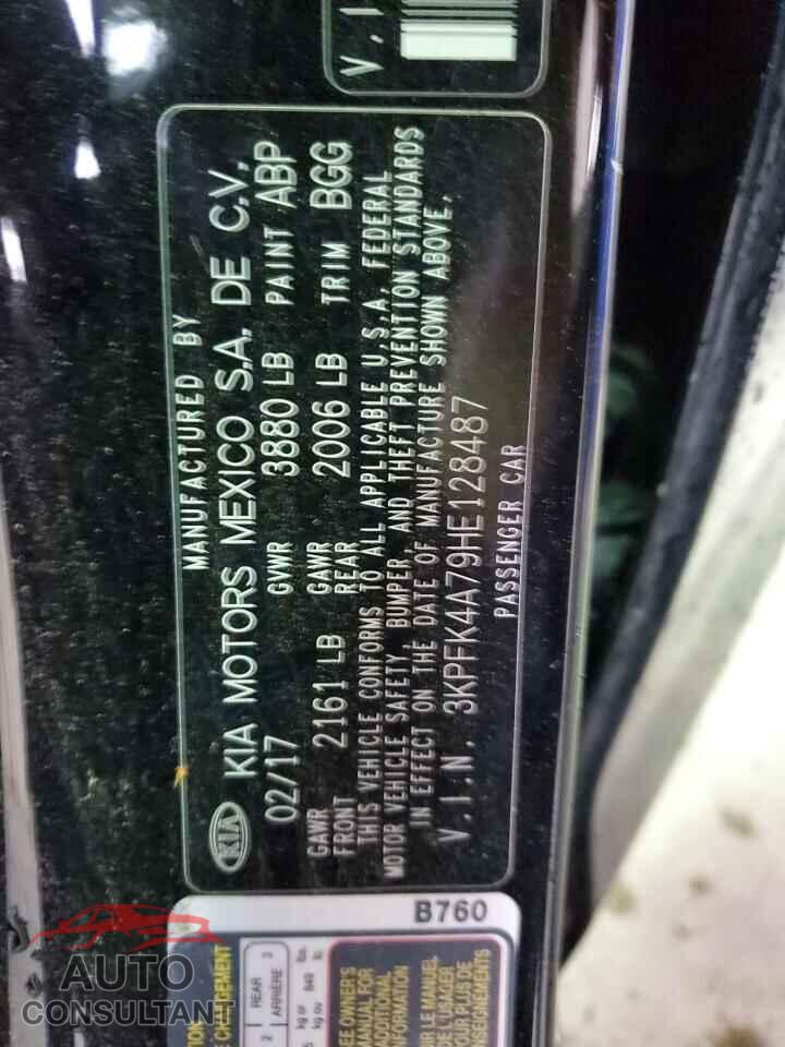 KIA FORTE 2017 - 3KPFK4A79HE128487