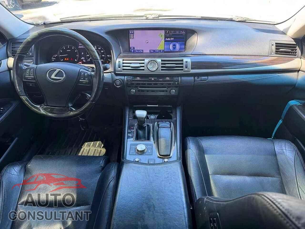 LEXUS LS460 2013 - JTHCL5EFXD5018351