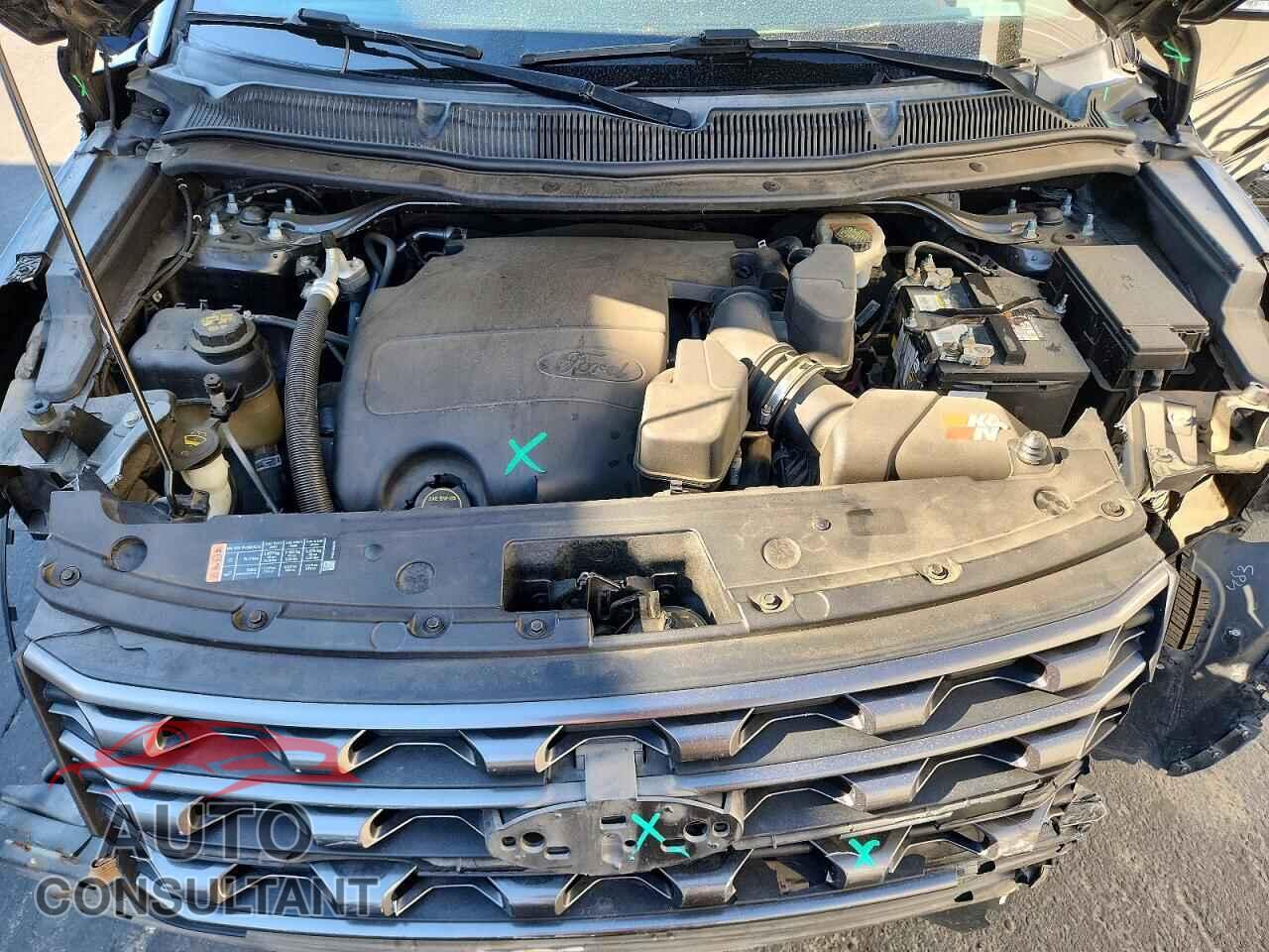 FORD EXPLORER 2017 - 1FM5K7D82HGA22962