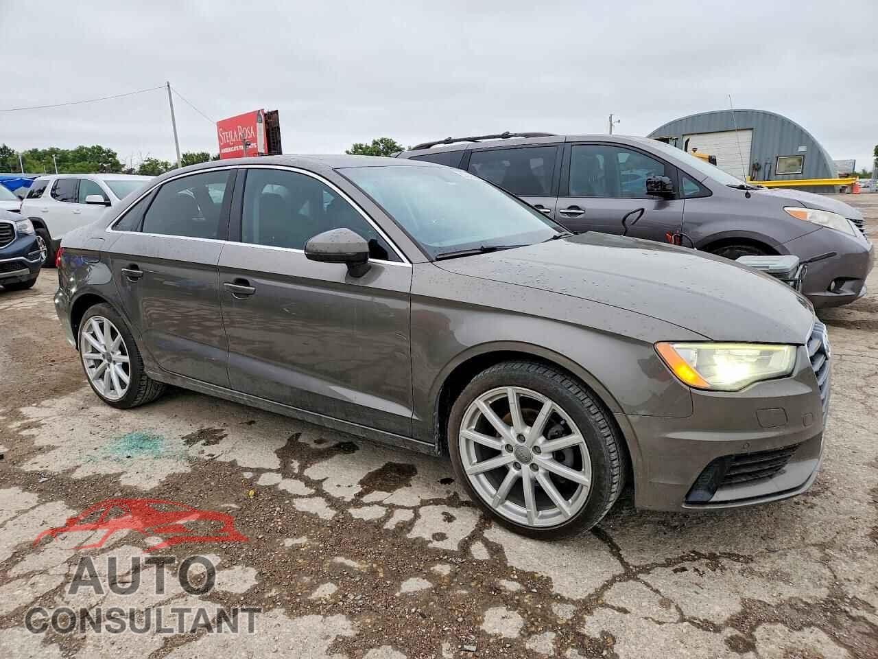 AUDI A3 2015 - WAUCJGFF7F1071906