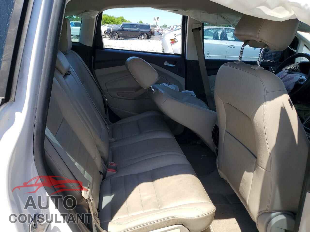 FORD CMAX 2014 - 1FADP5CU7EL501326