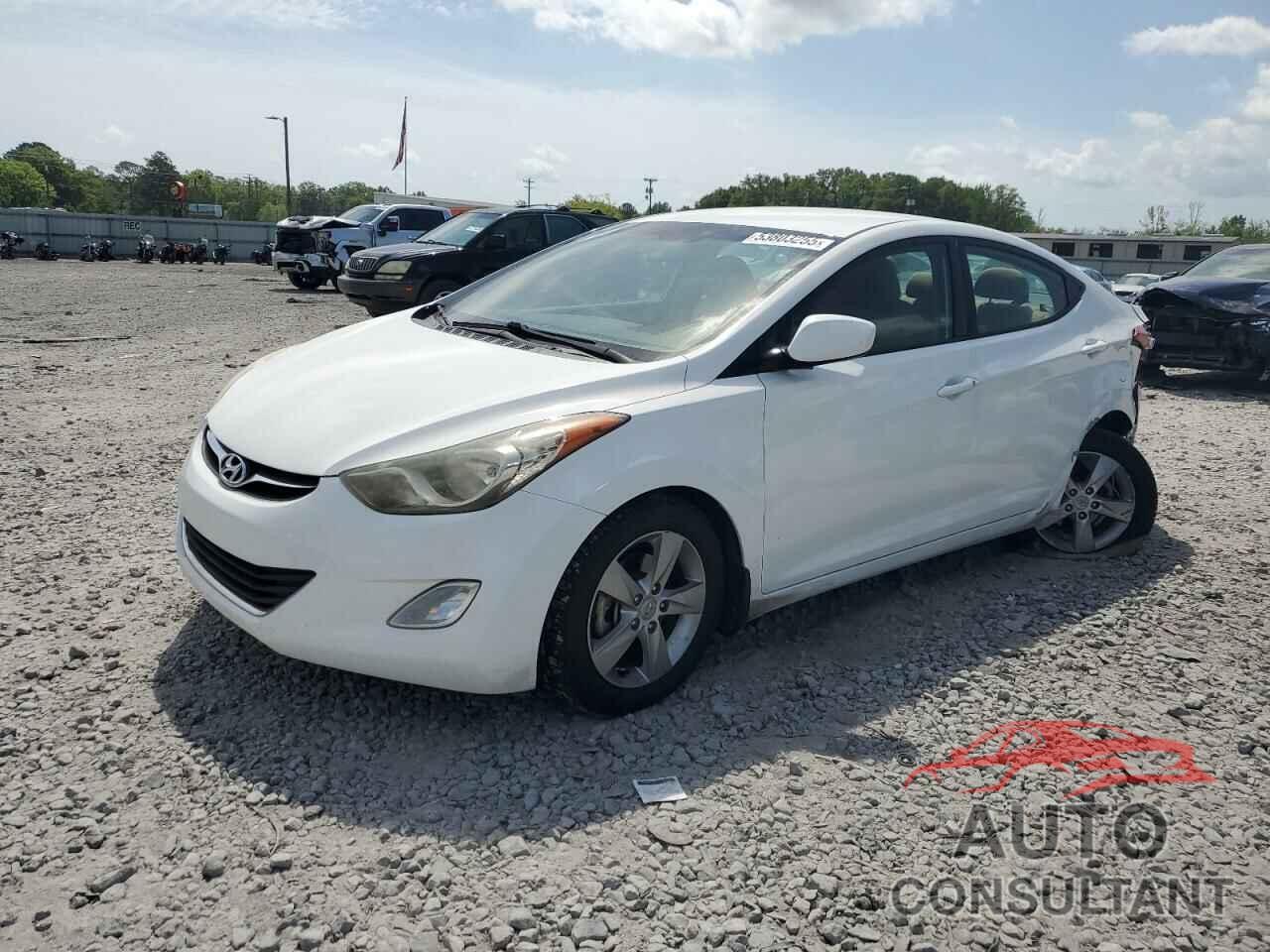 HYUNDAI ELANTRA 2013 - 5NPDH4AE0DH398394