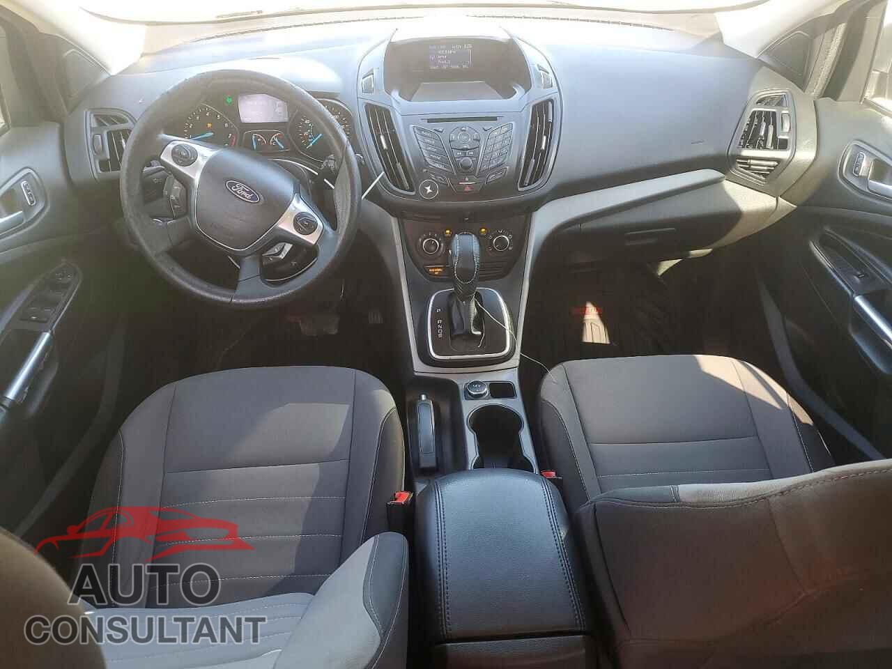 FORD ESCAPE 2014 - 1FMCU0GX4EUB33134