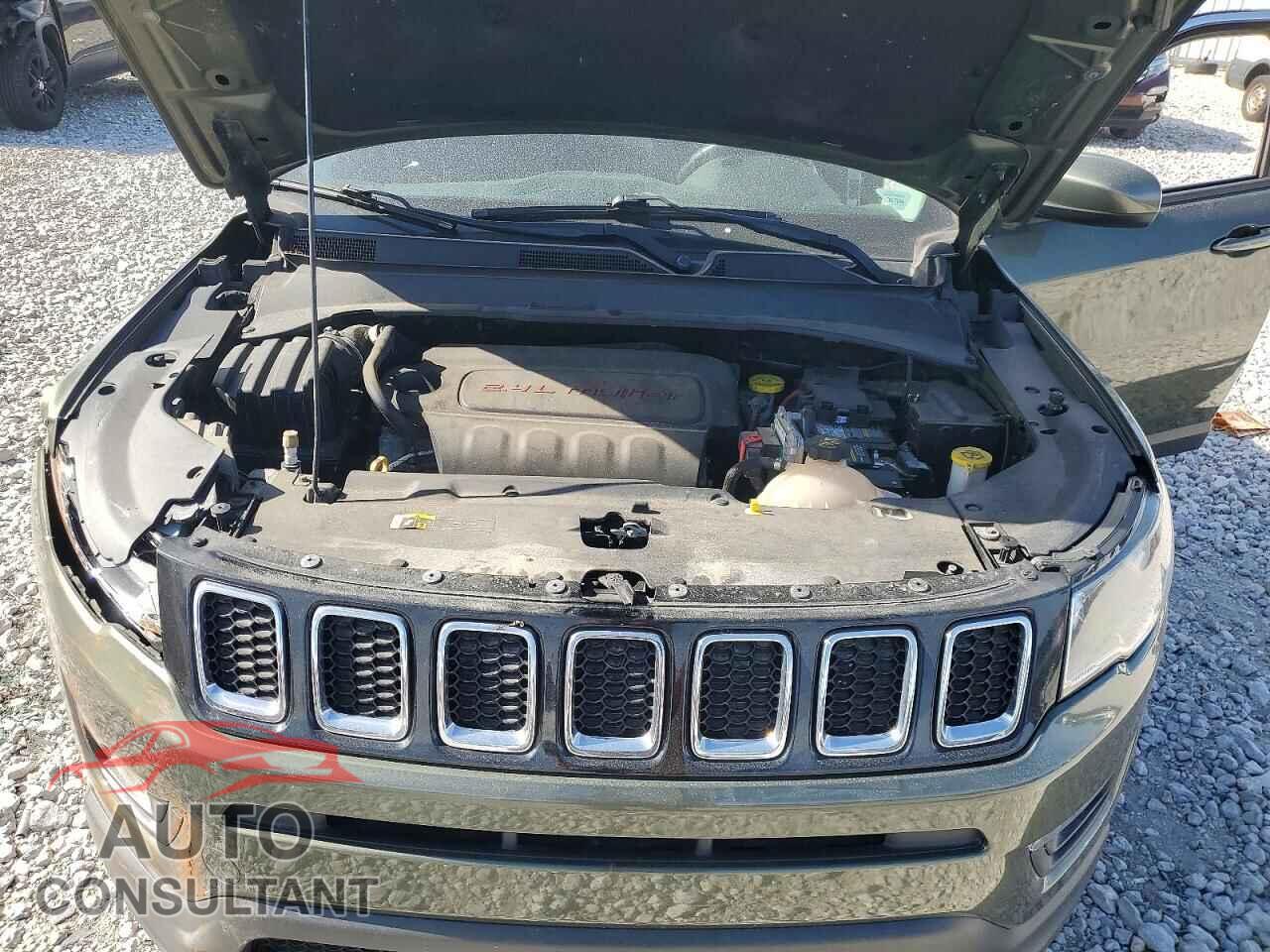 JEEP COMPASS 2018 - 3C4NJDBB9JT142733