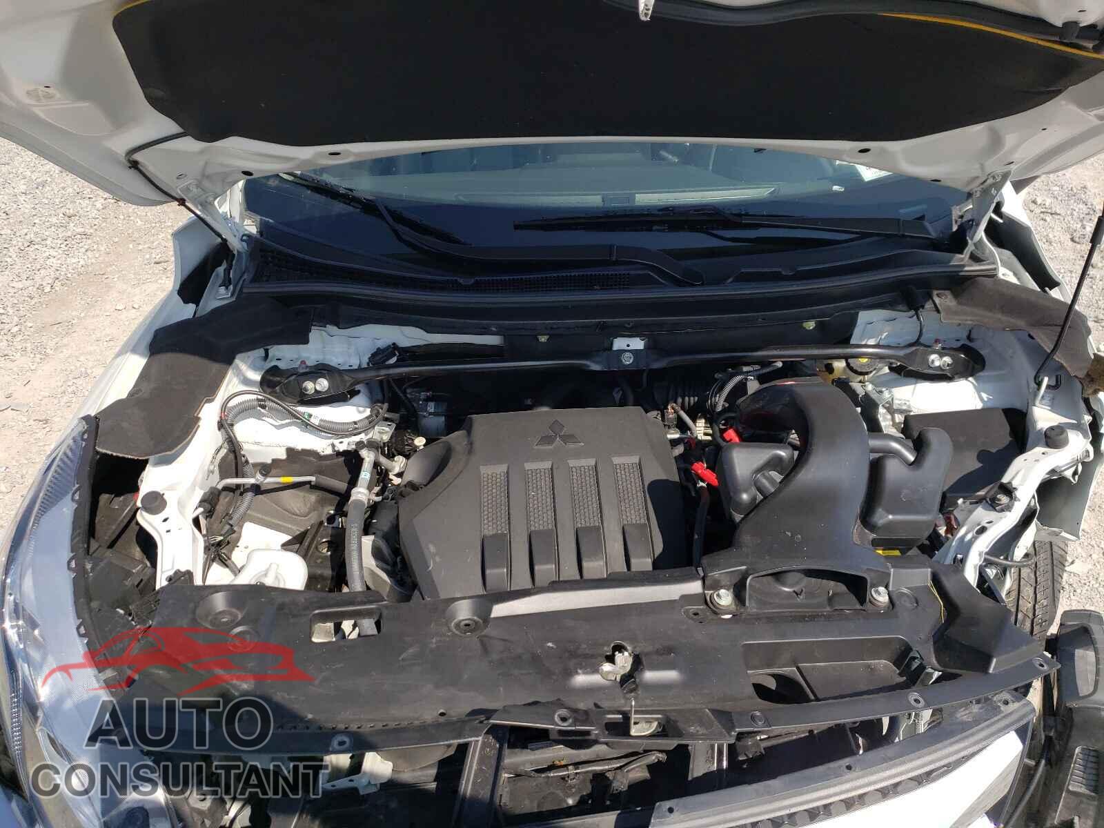 MITSUBISHI ECLIPSE 2018 - JA4AT5AA5JZ061514