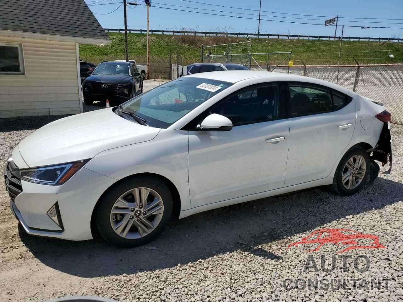 HYUNDAI ELANTRA 2019 - 5NPD84LF2KH493641
