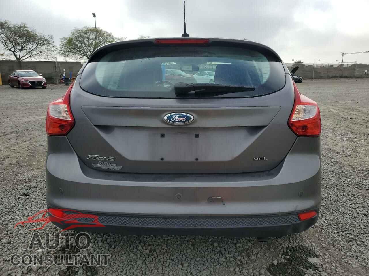 FORD FOCUS 2012 - 1FAHP3M23CL127099