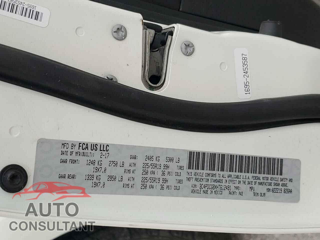 DODGE JOURNEY 2017 - 3C4PDCGBXHT612491