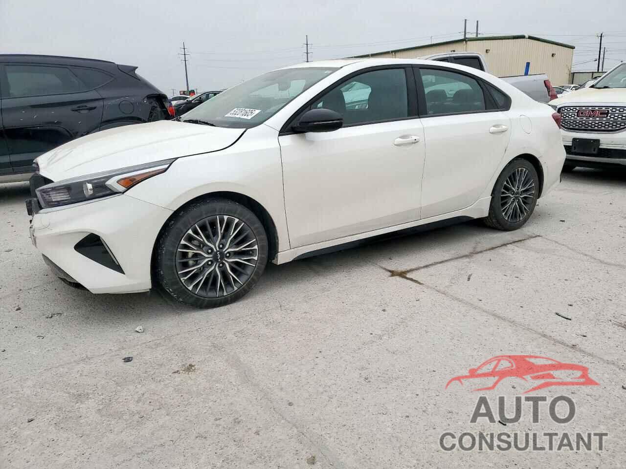 KIA FORTE 2023 - 3KPF54AD1PE633919