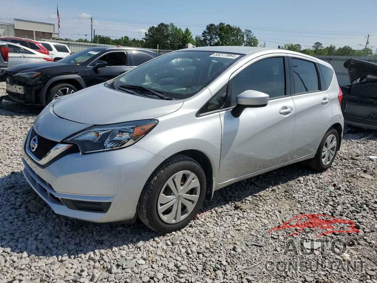 NISSAN VERSA 2018 - 3N1CE2CP5JL361427