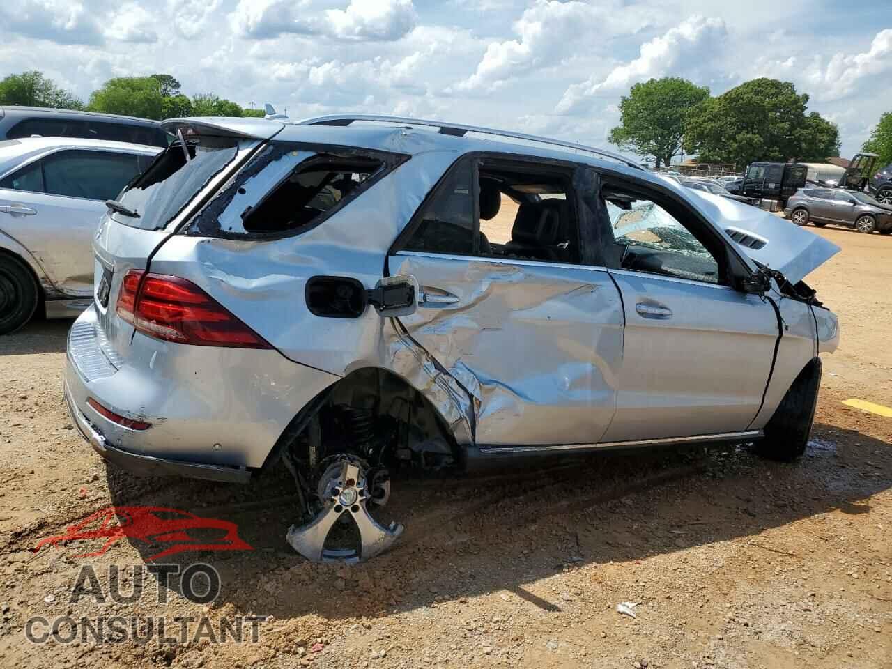MERCEDES-BENZ GLE-CLASS 2016 - 4JGDA5JB8GA636838