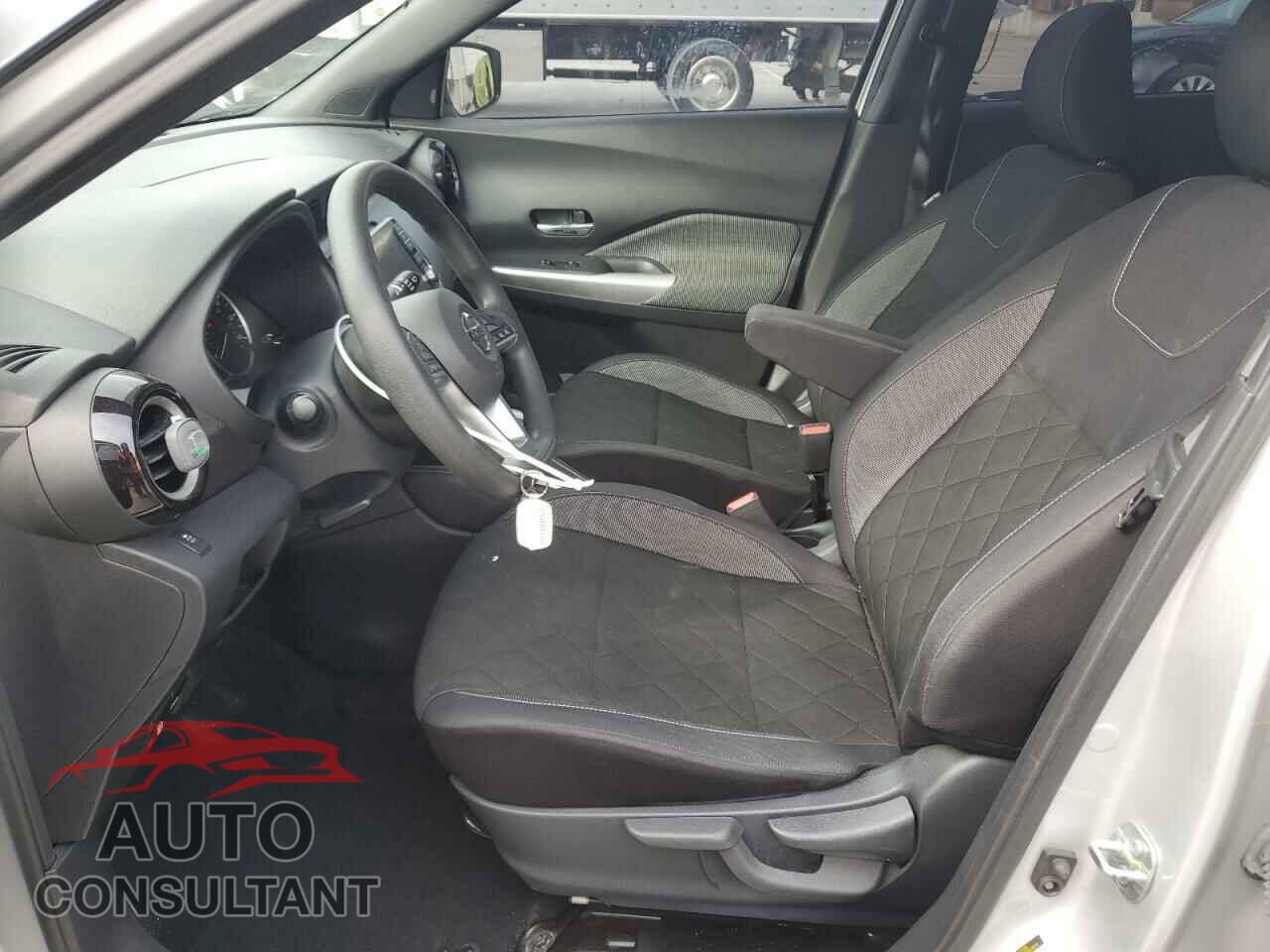 NISSAN KICKS 2019 - 3N1CP5CU3KL531304