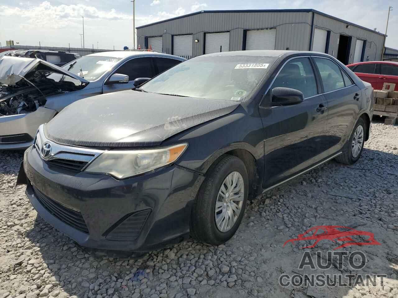 TOYOTA CAMRY 2013 - 4T4BF1FK1DR327190
