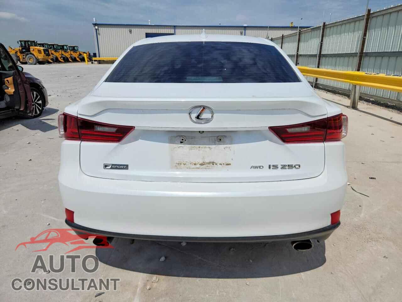 LEXUS IS 2015 - JTHCF1D27F5024416