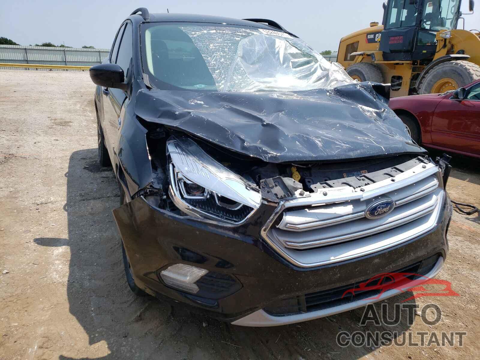 FORD ESCAPE 2018 - 1FMCU0HD9JUB43205