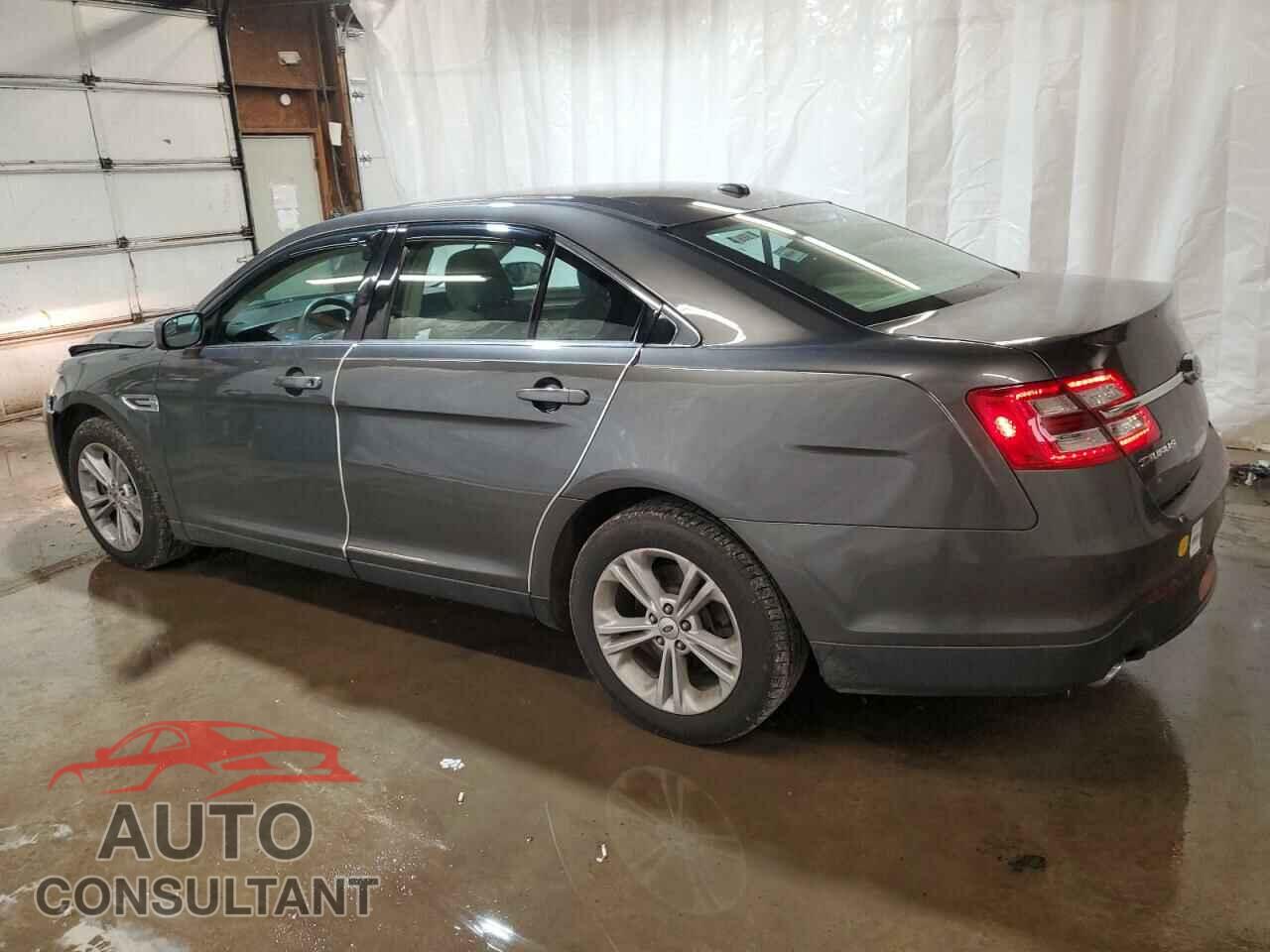 FORD TAURUS 2017 - 1FAHP2D8XHG117359