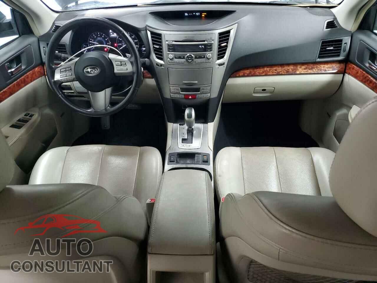 SUBARU OUTBACK 2011 - 4S4BRBKC3B3404084