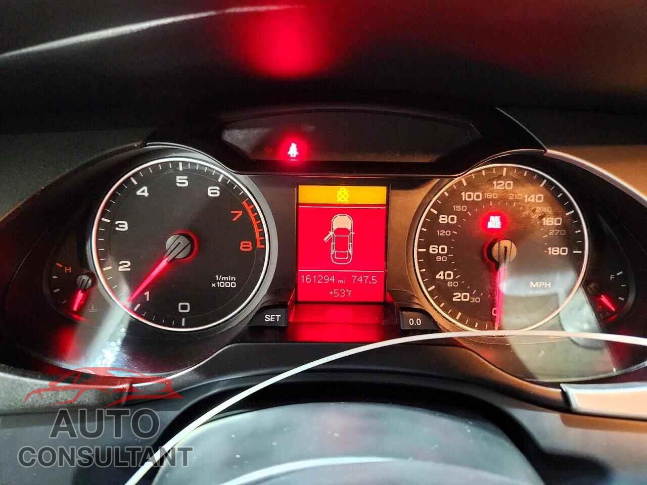 AUDI A4 2012 - WAUDFAFL5CA116197