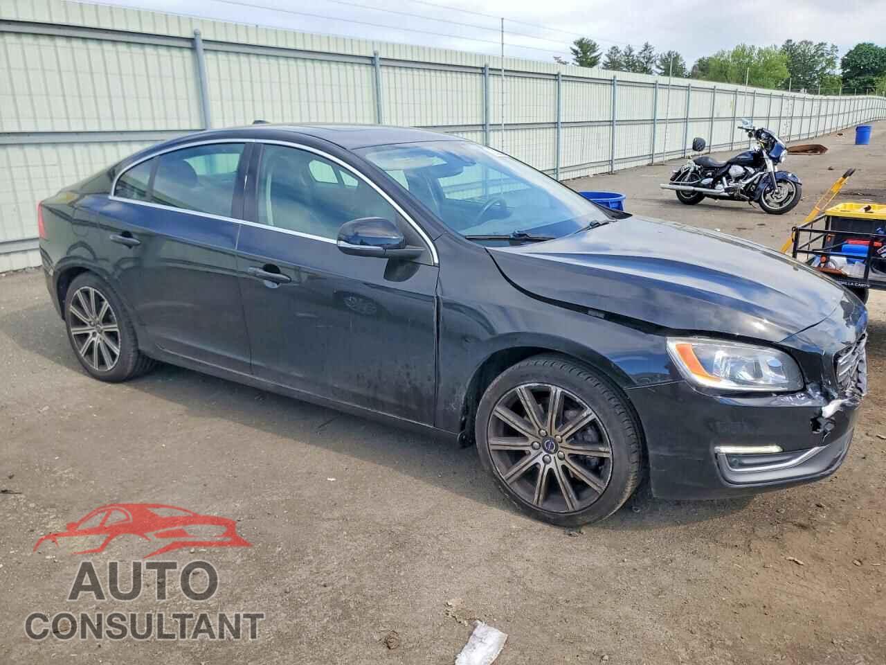 VOLVO S60 2018 - LYV402TKXJB174107