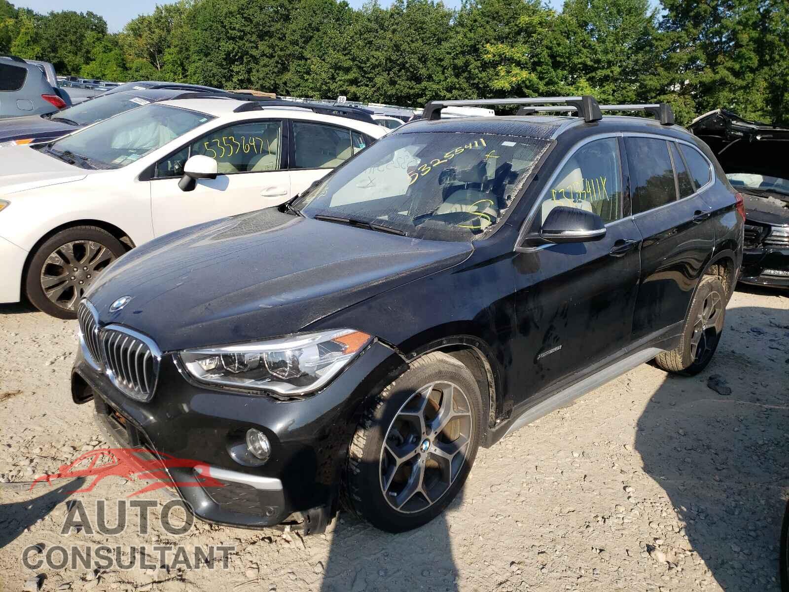 BMW X1 2017 - WBXHT3C32H5F70524