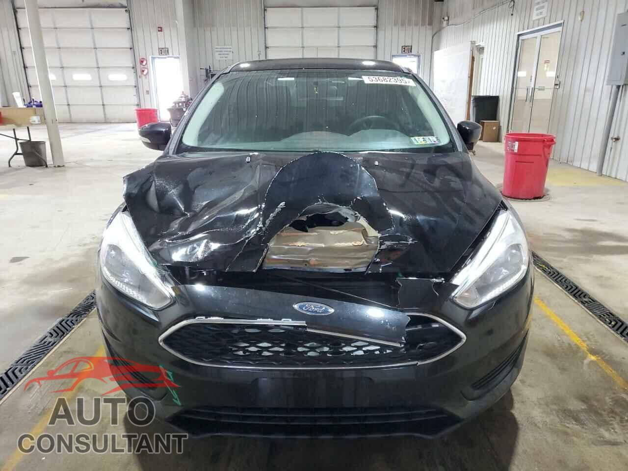 FORD FOCUS 2017 - 1FADP3F26HL315683