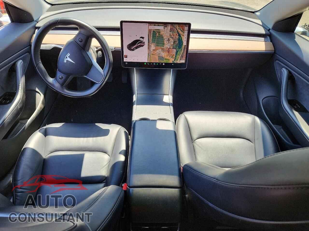 TESLA MODEL 3 2018 - 5YJ3E1EB0JF087013