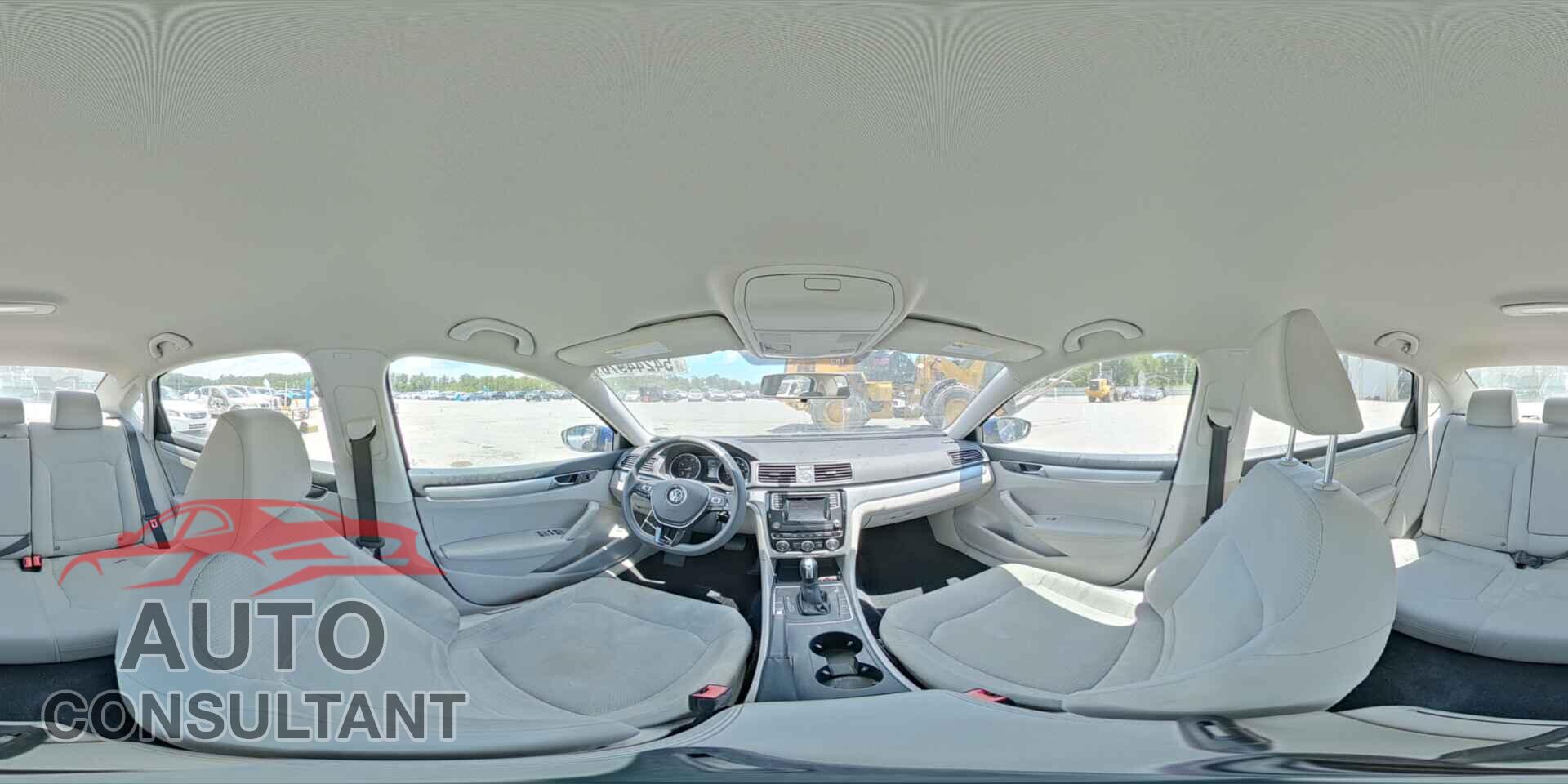 VOLKSWAGEN PASSAT 2017 - 1VWAT7A33HC034311