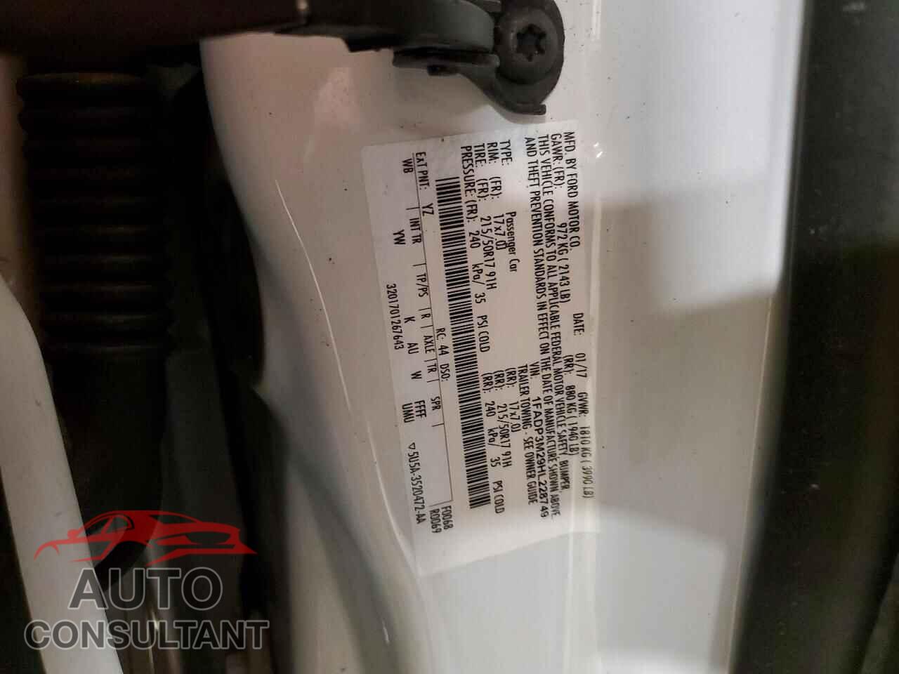 FORD FOCUS 2017 - 1FADP3M29HL228749