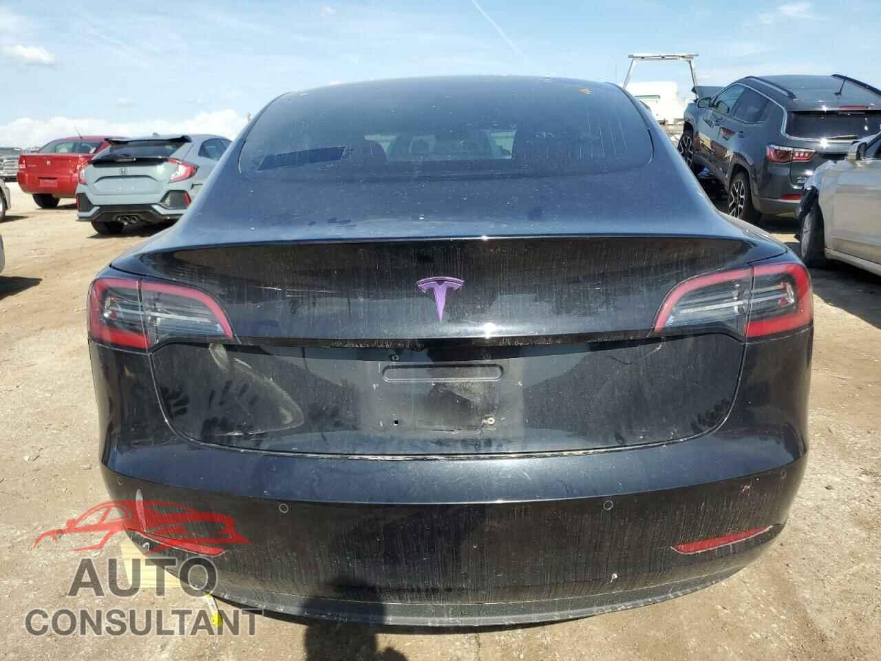 TESLA MODEL 3 2018 - 5YJ3E1EA5JF089489