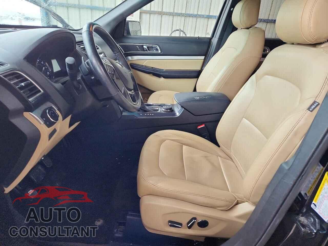 FORD EXPLORER 2017 - 1FM5K8D80HGB26601