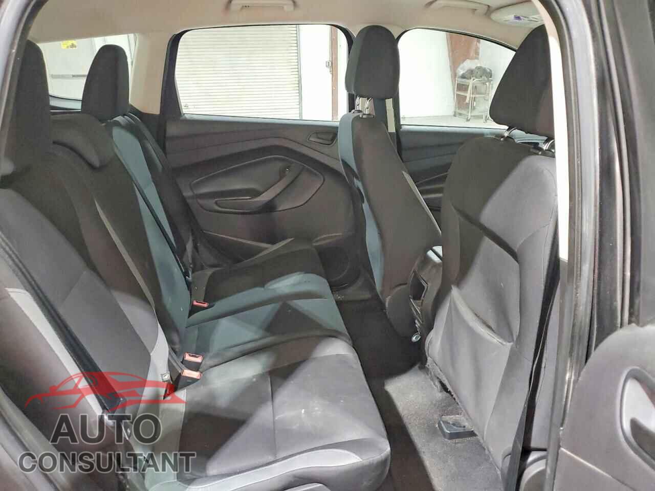 FORD ESCAPE 2016 - 1FMCU0F72GUA09125