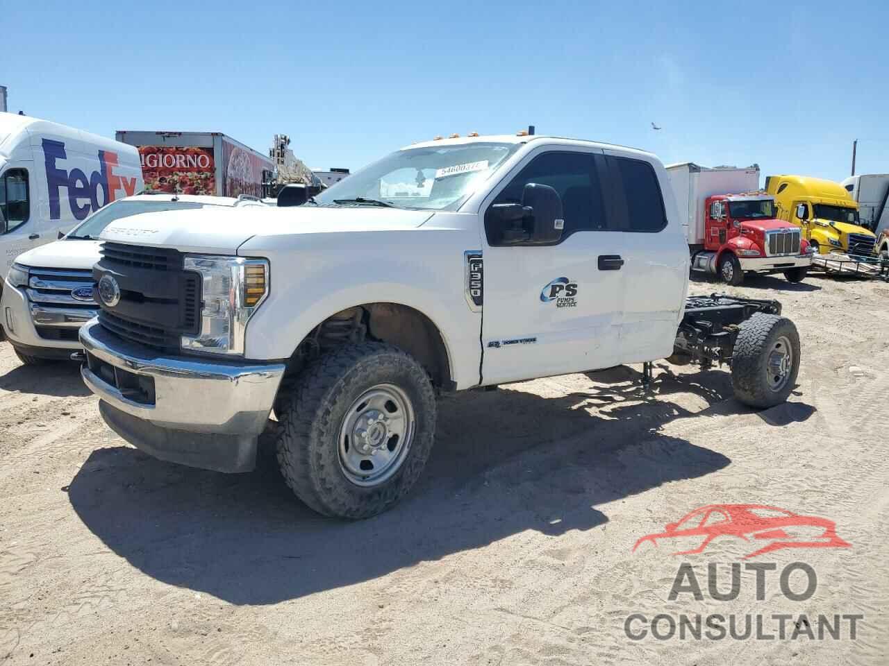 FORD F350 2018 - 1FD8X3FT8JEC41208