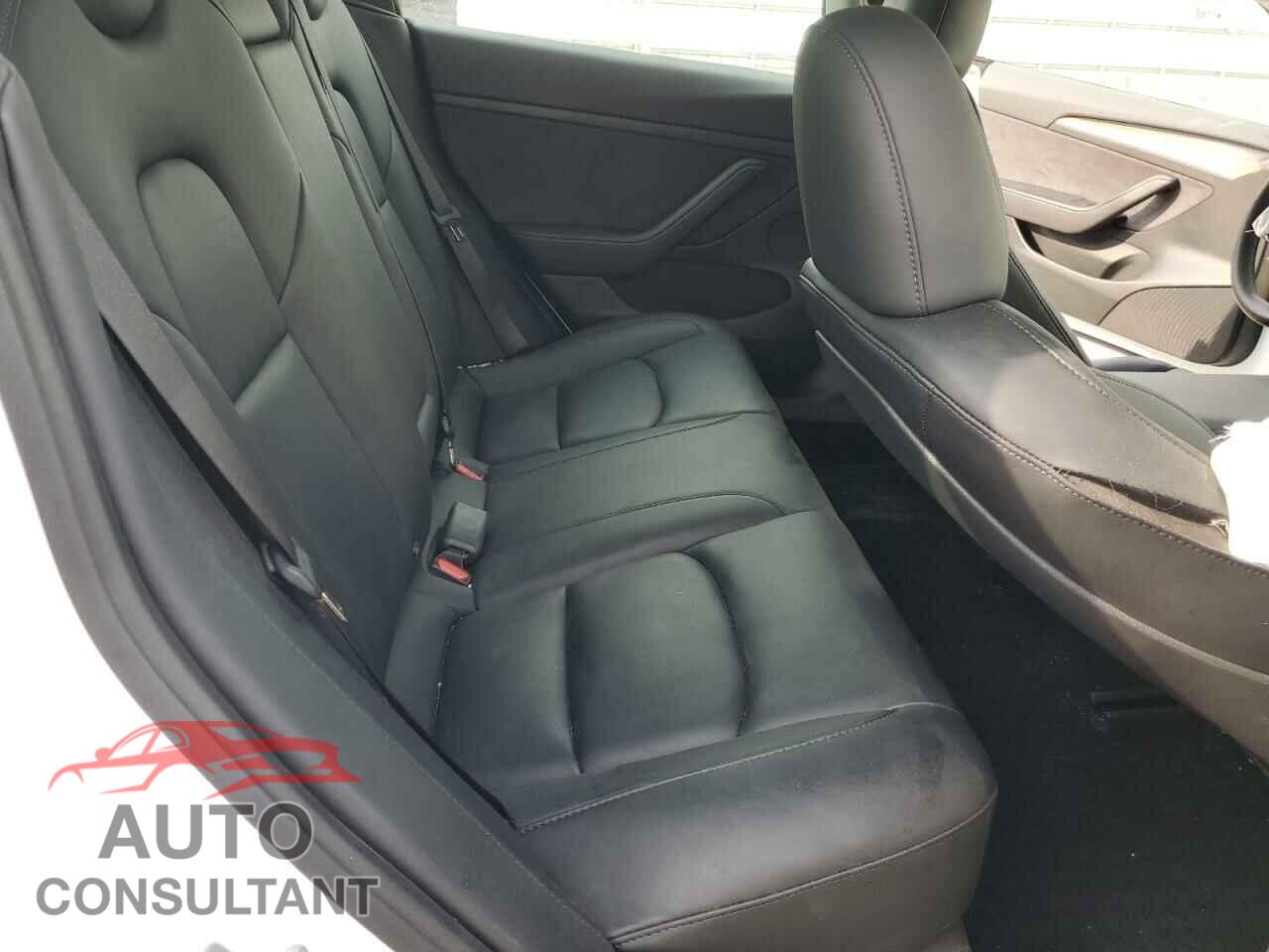 TESLA MODEL 3 2023 - 5YJ3E1EA5PF553017