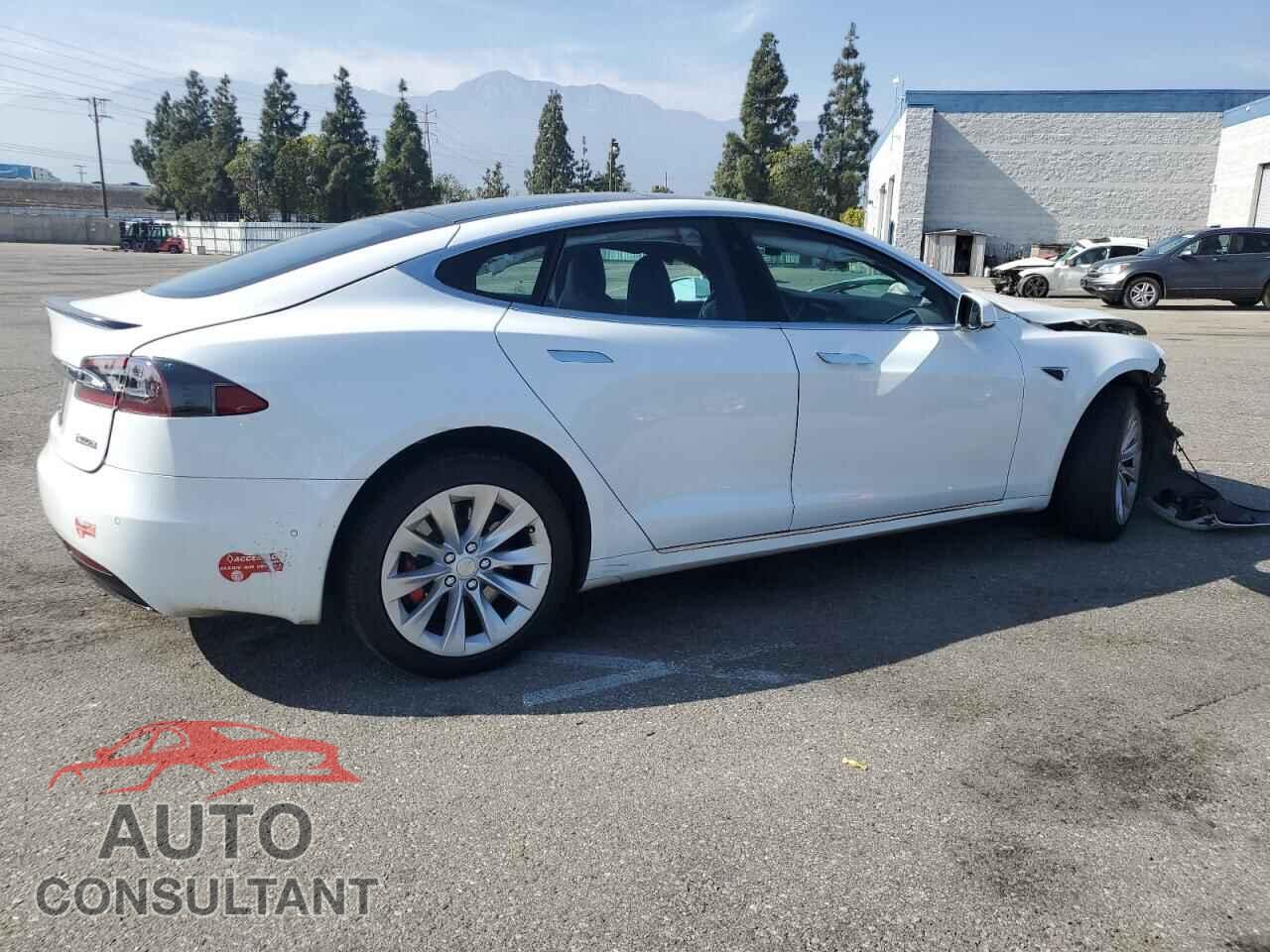 TESLA MODEL S 2018 - 5YJSA1E40JF264409