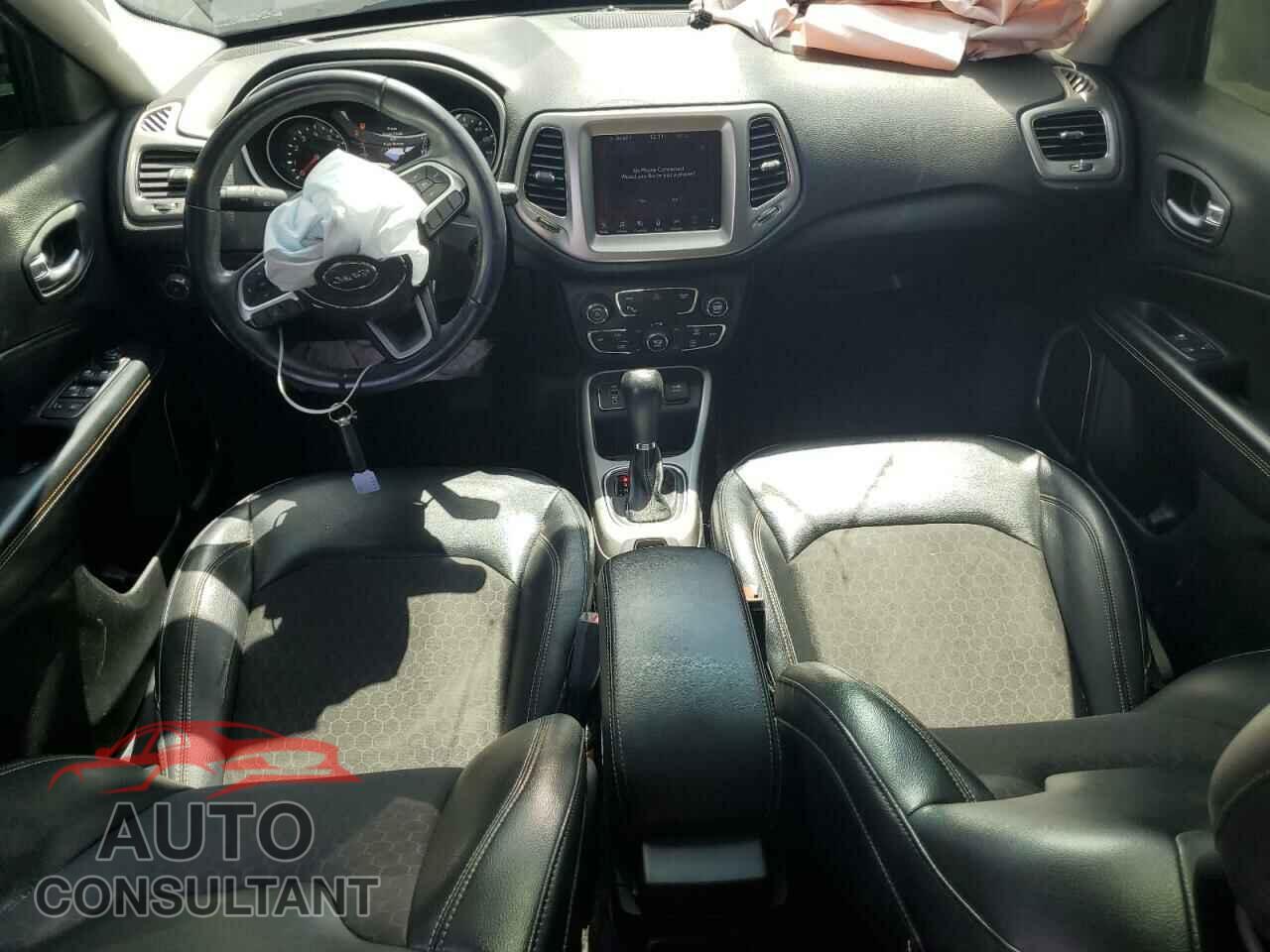 JEEP COMPASS 2017 - 3C4NJCBB1HT658654