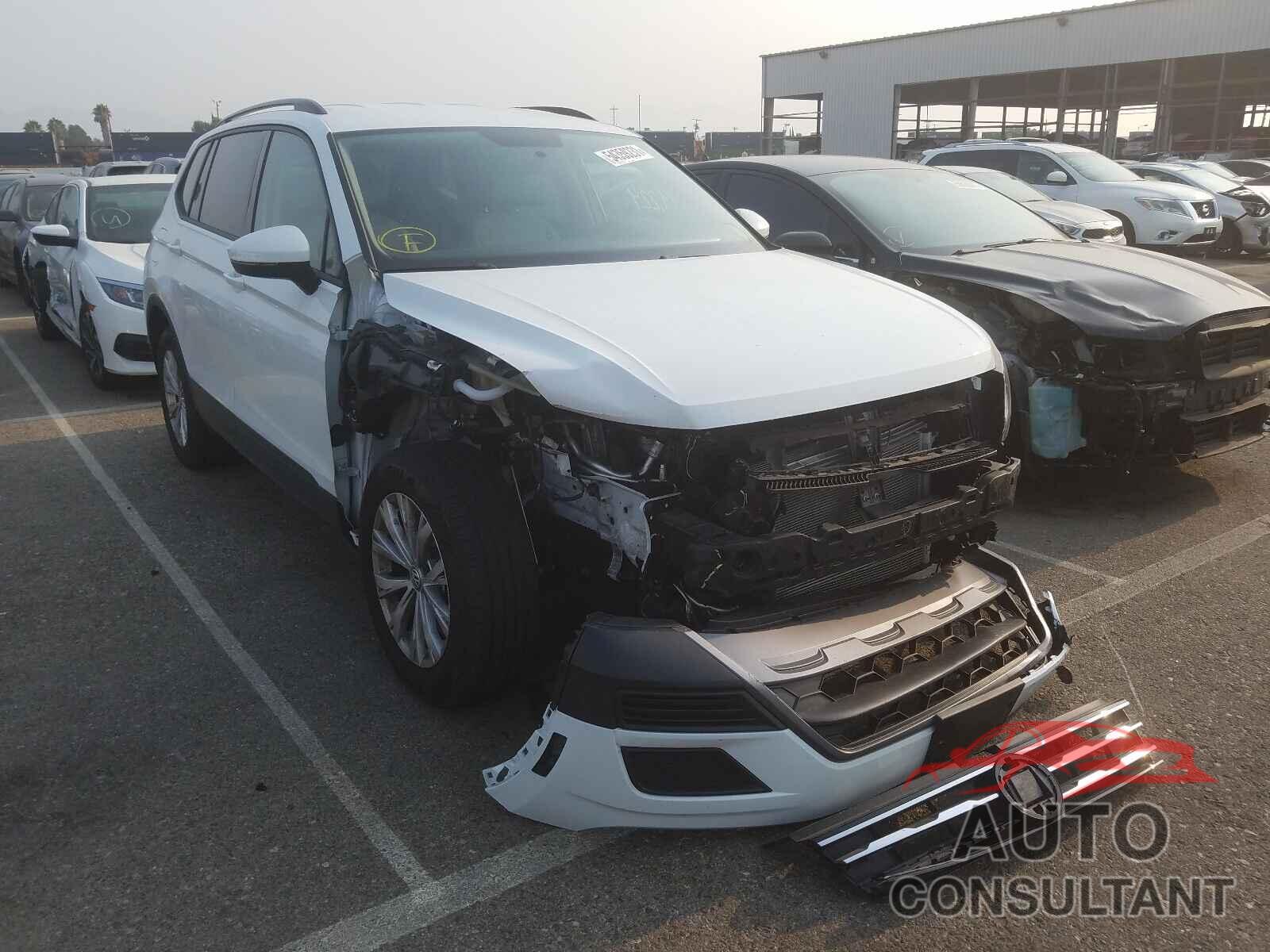VOLKSWAGEN TIGUAN 2019 - 3VV1B7AX9KM133845