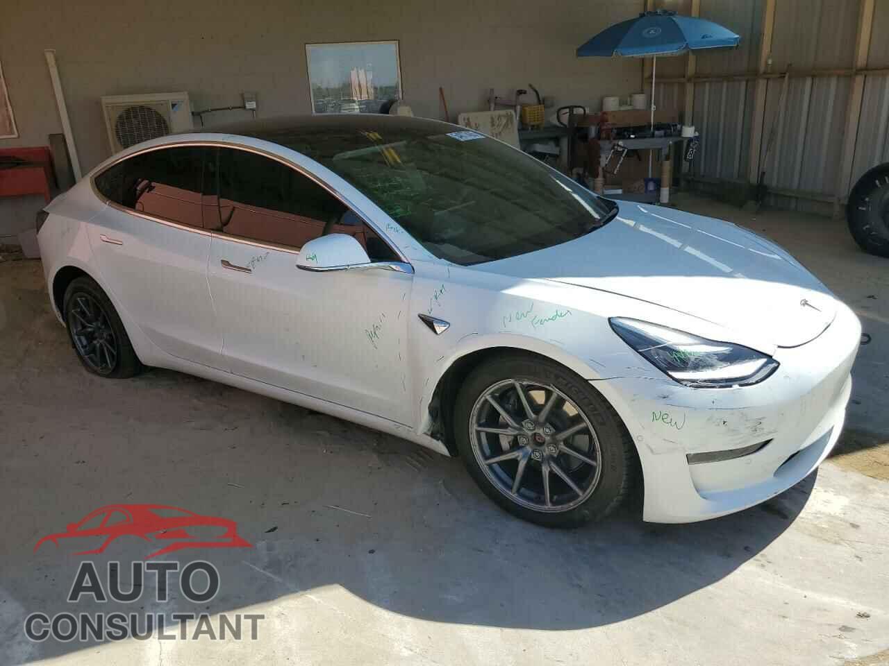 TESLA MODEL 3 2020 - 5YJ3E1EBXLF665802
