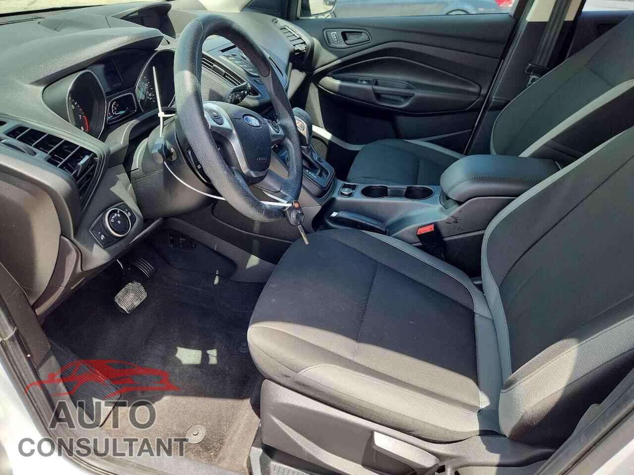 FORD ESCAPE 2015 - 1FMCU0F74FUC81562
