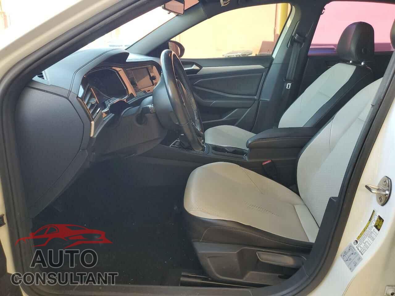 VOLKSWAGEN JETTA 2019 - 3VWC57BU2KM025311