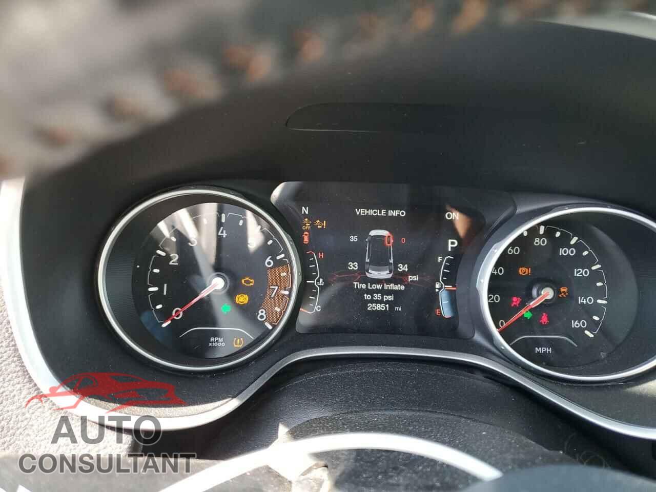 JEEP COMPASS 2018 - 3C4NJDBB2JT103627